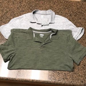 Old Navy lot of two (2) men’s small polo style short sleeve shirts